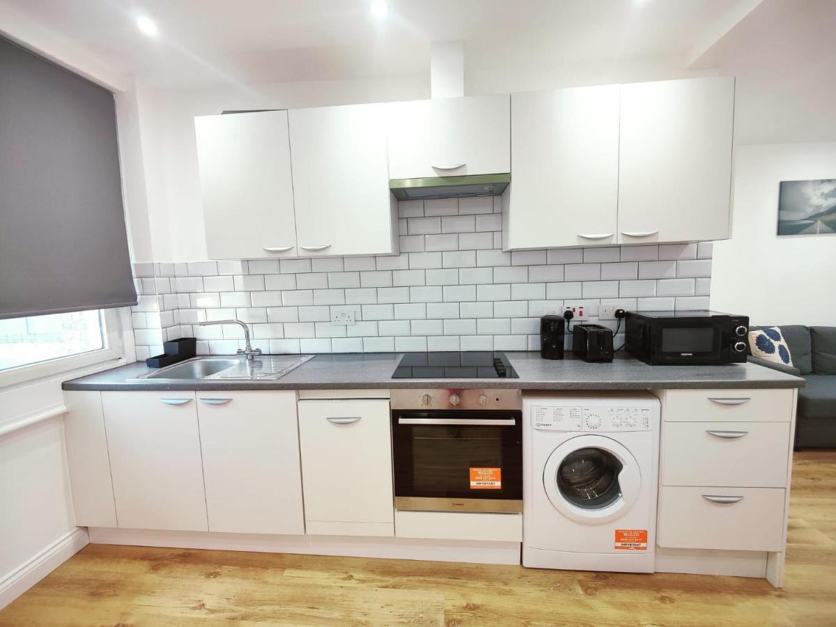 3 Bed Flat Close To Liverpool St & Brick Lane Лондон Екстер'єр фото
