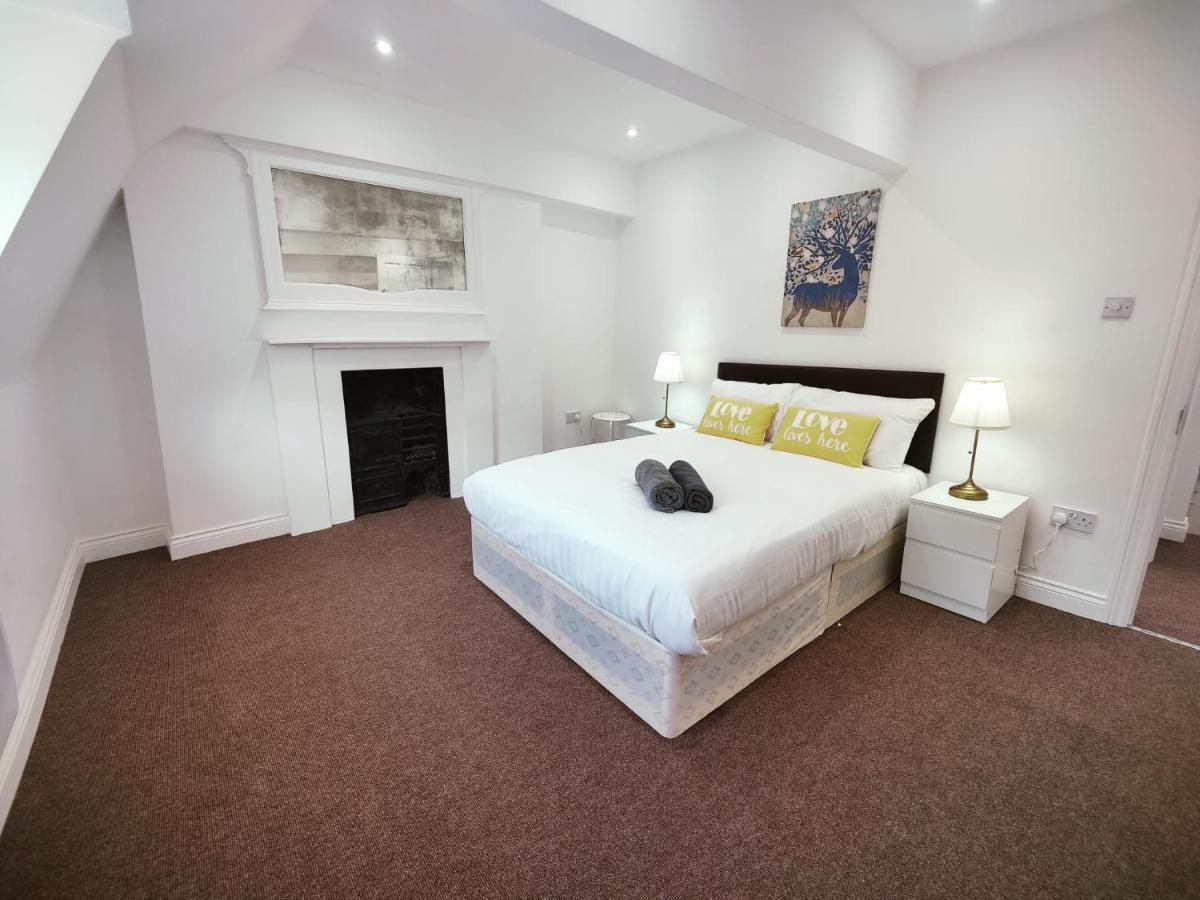 3 Bed Flat Close To Liverpool St & Brick Lane Лондон Екстер'єр фото